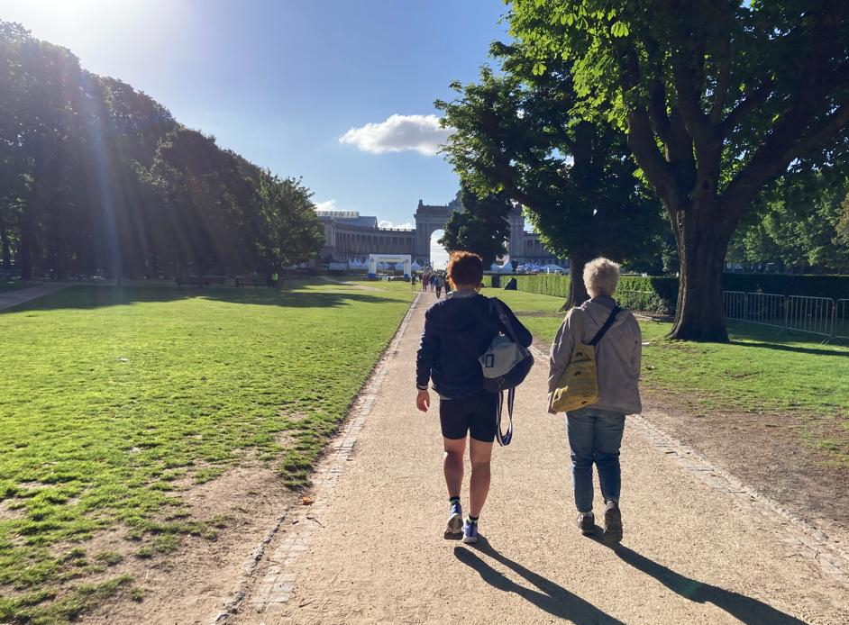 b318b96e-b5cb-48ed-9076-9f0530a12384