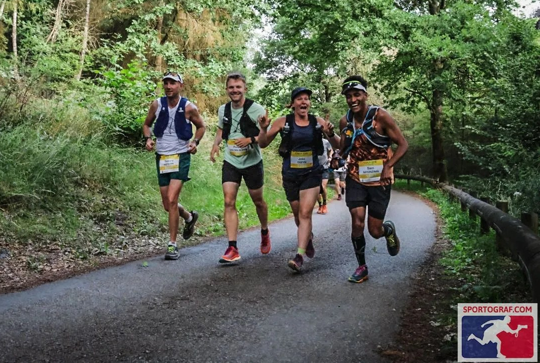 e97a2dfa-c9cb-43dc-a9a2-6309c35713bb