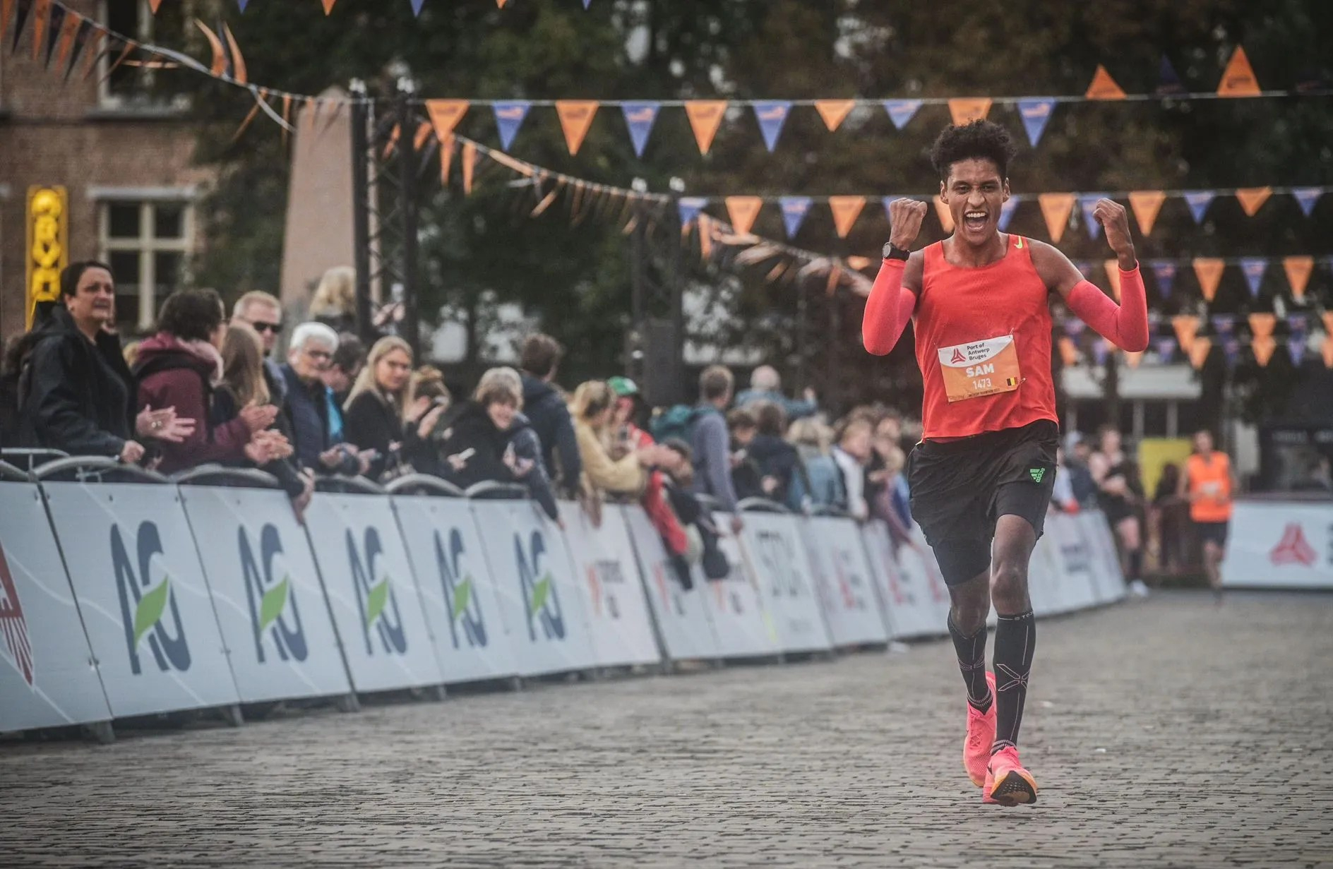 82021ecc-9a72-4f1b-8f68-3d79fb6b7e42